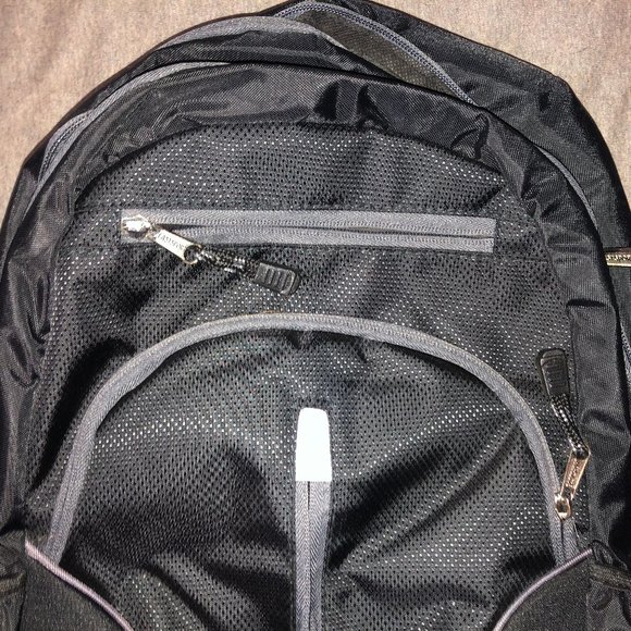 backpack - Picture 4 of 5